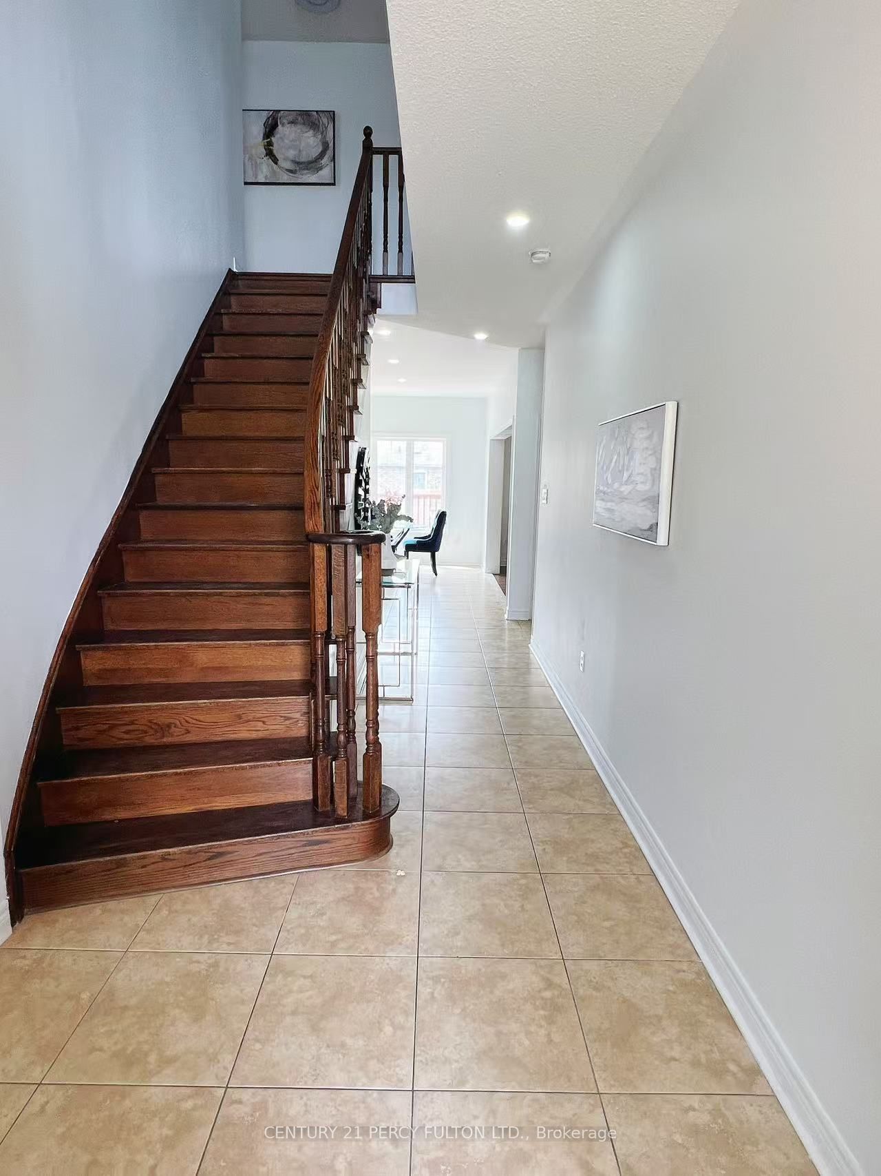 359 Woodspring Avenue