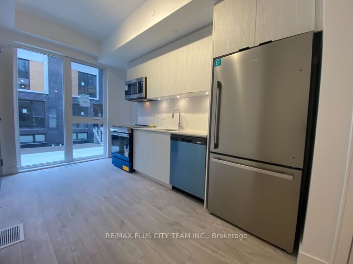 178 Clonmore Drive #BlkB #9, Toronto E06 Birchcliffe-Cliffside