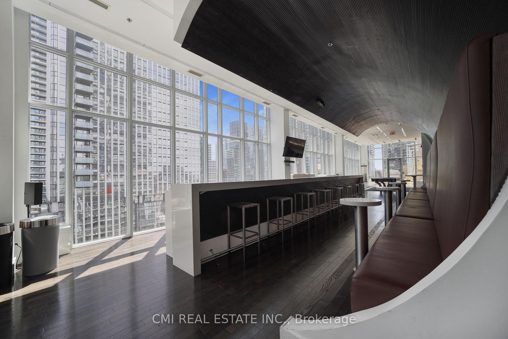 1 Bedroom Condo at 21 Nelson, Toronto For sale