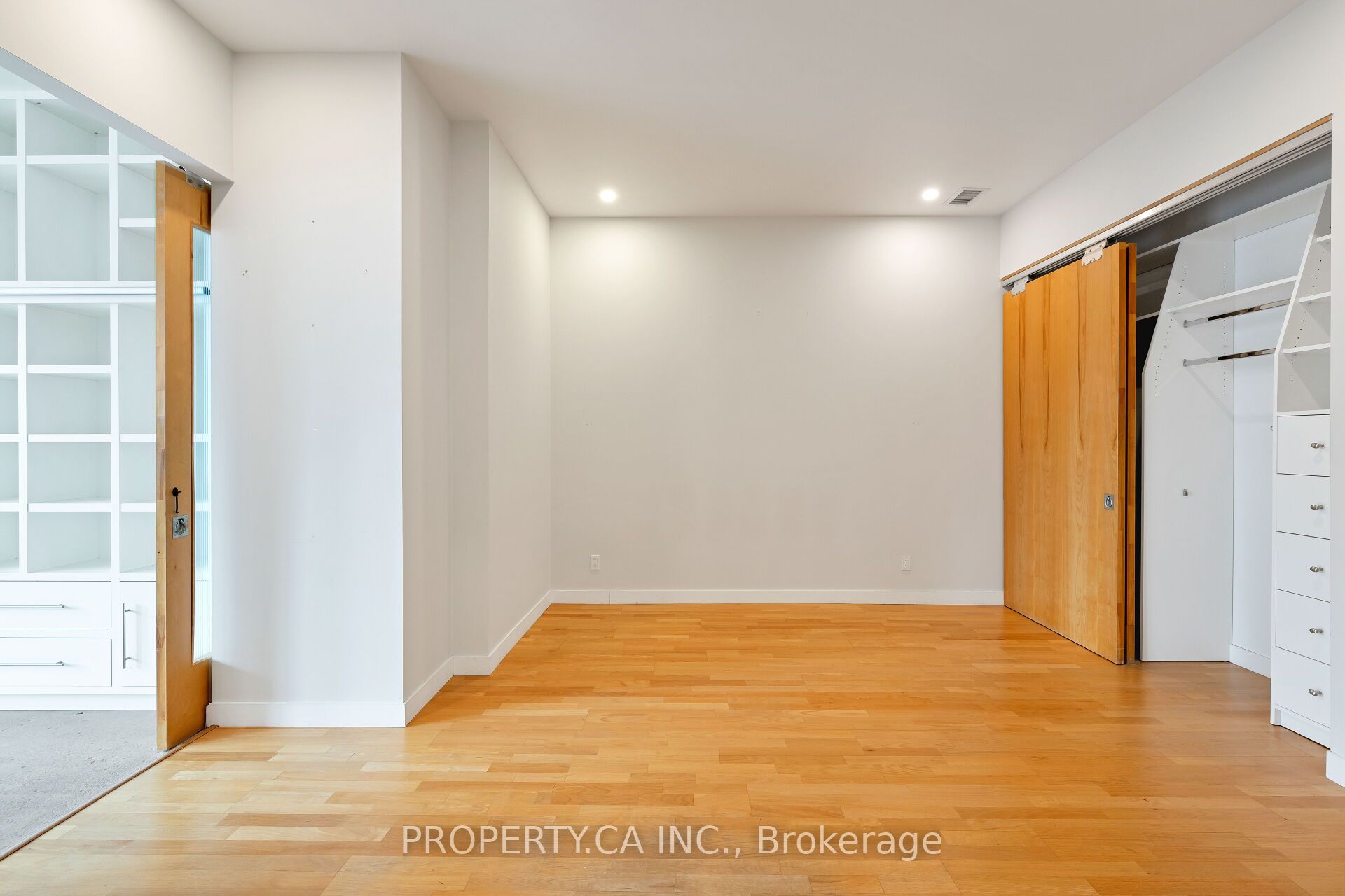 155 Dalhousie Street, #1017
