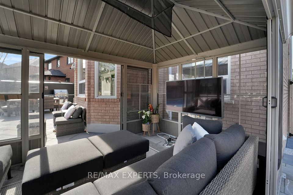 140 Taylorwood Avenue
