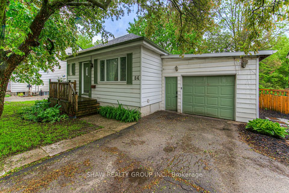 84 Cedar