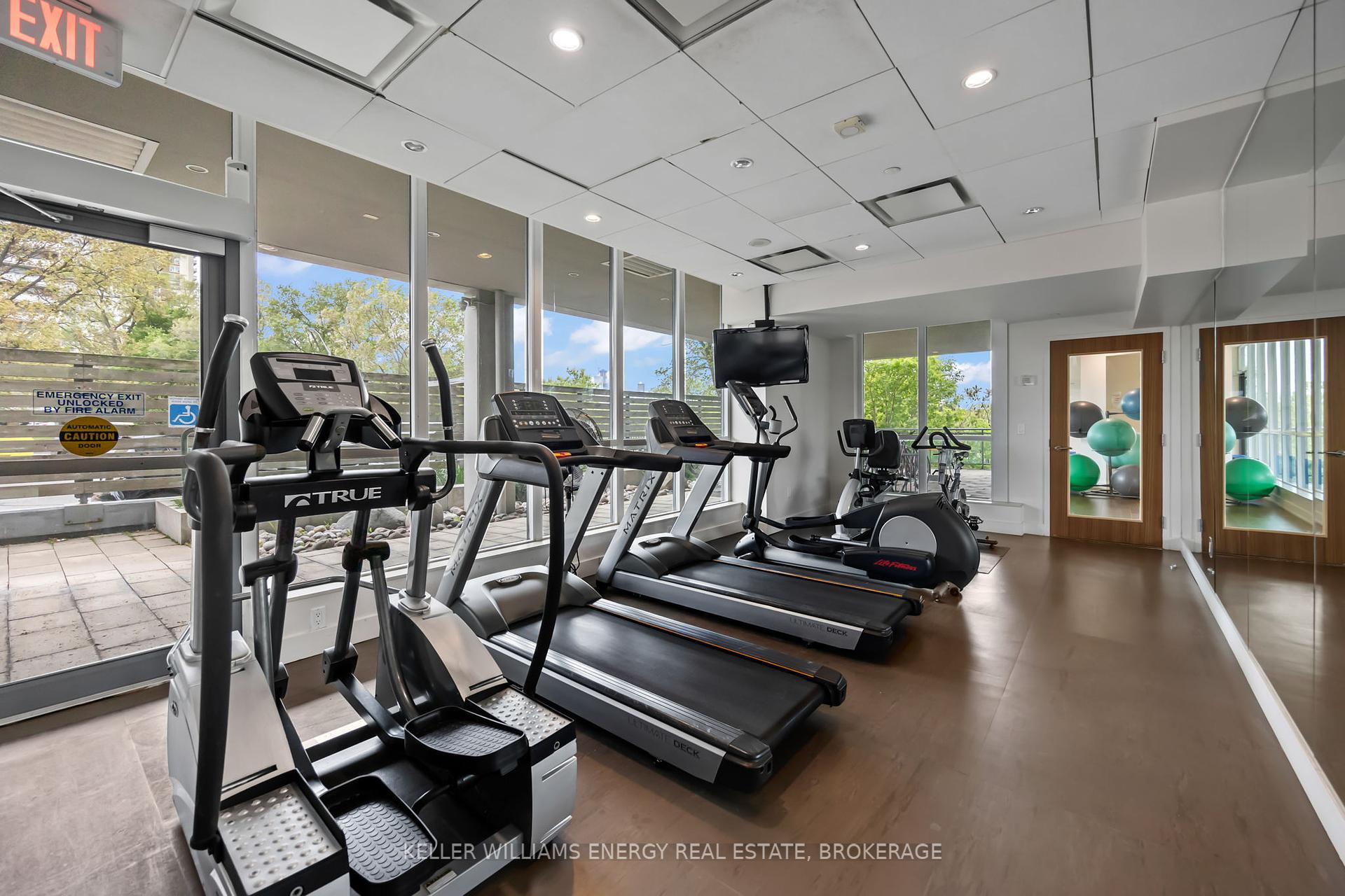 2 Bedrooms Condo at 1048 Broadview, Toronto For sale