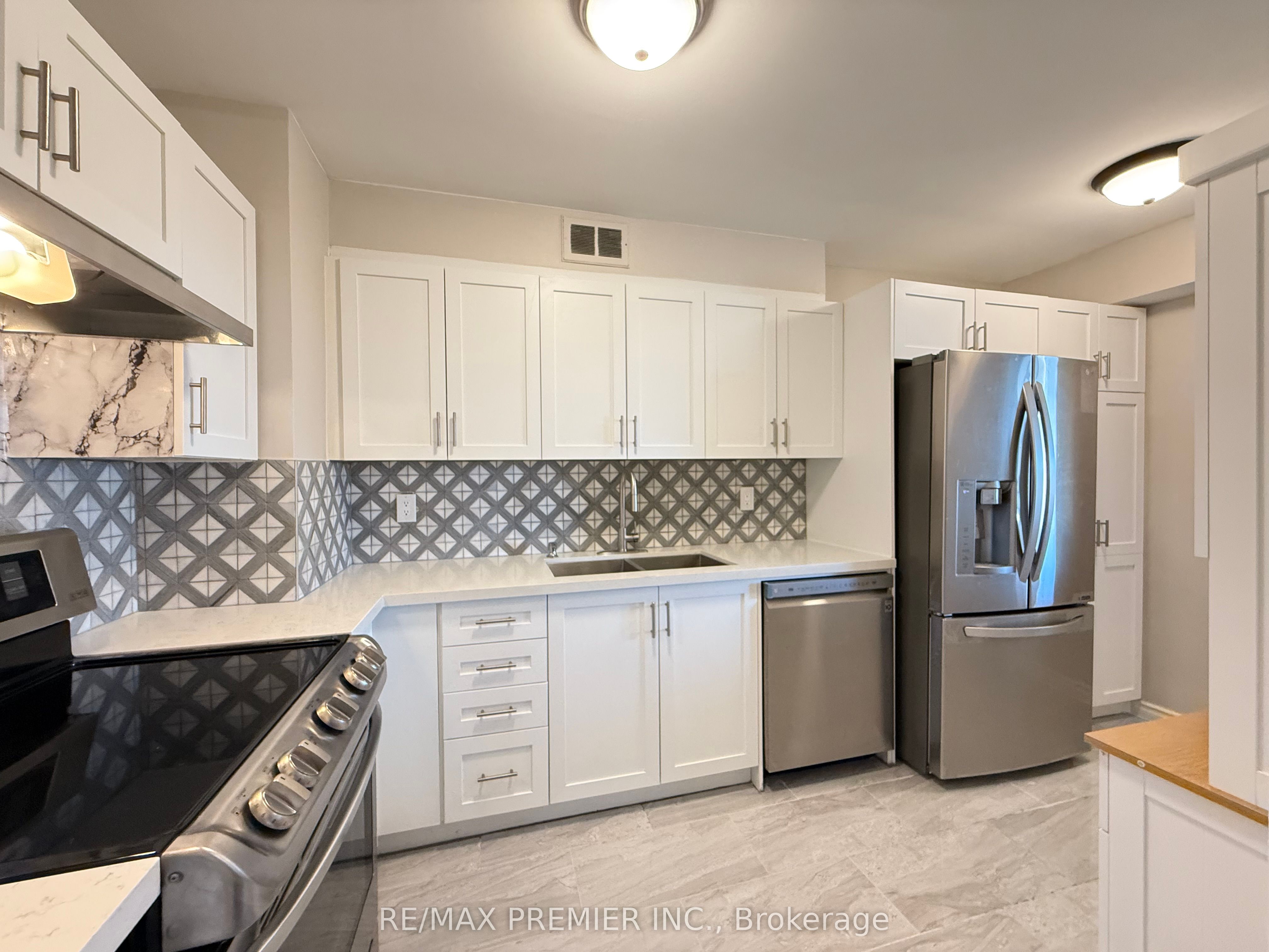 31 Four Winds Drive, #502