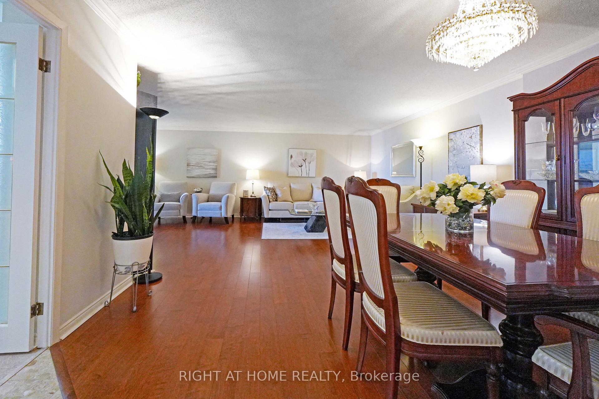 3 Bedrooms Condo at 20 Guildwood, Toronto For sale