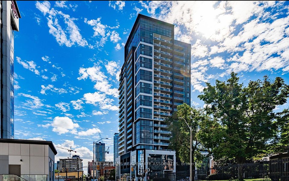 #1702 - 15 Queen Street, Hamilton, ON L8P 0C6