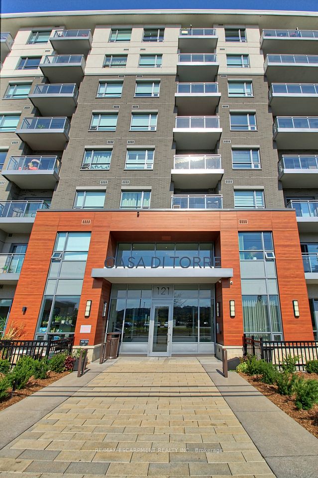 121 Highway 8