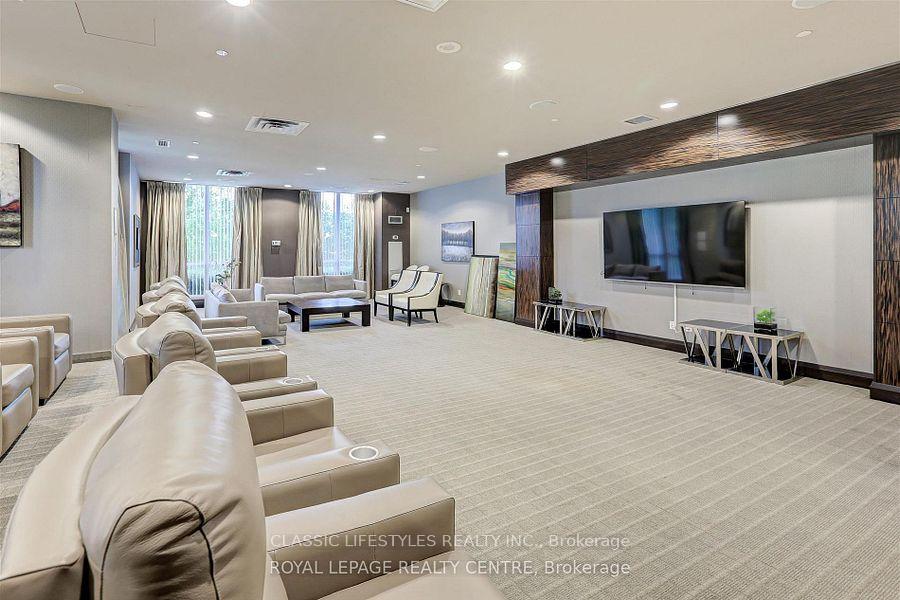 2 Bedrooms Condo at 1 Michael Power,  Toronto For sale