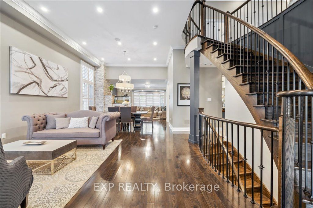 50 Agincourt Circle