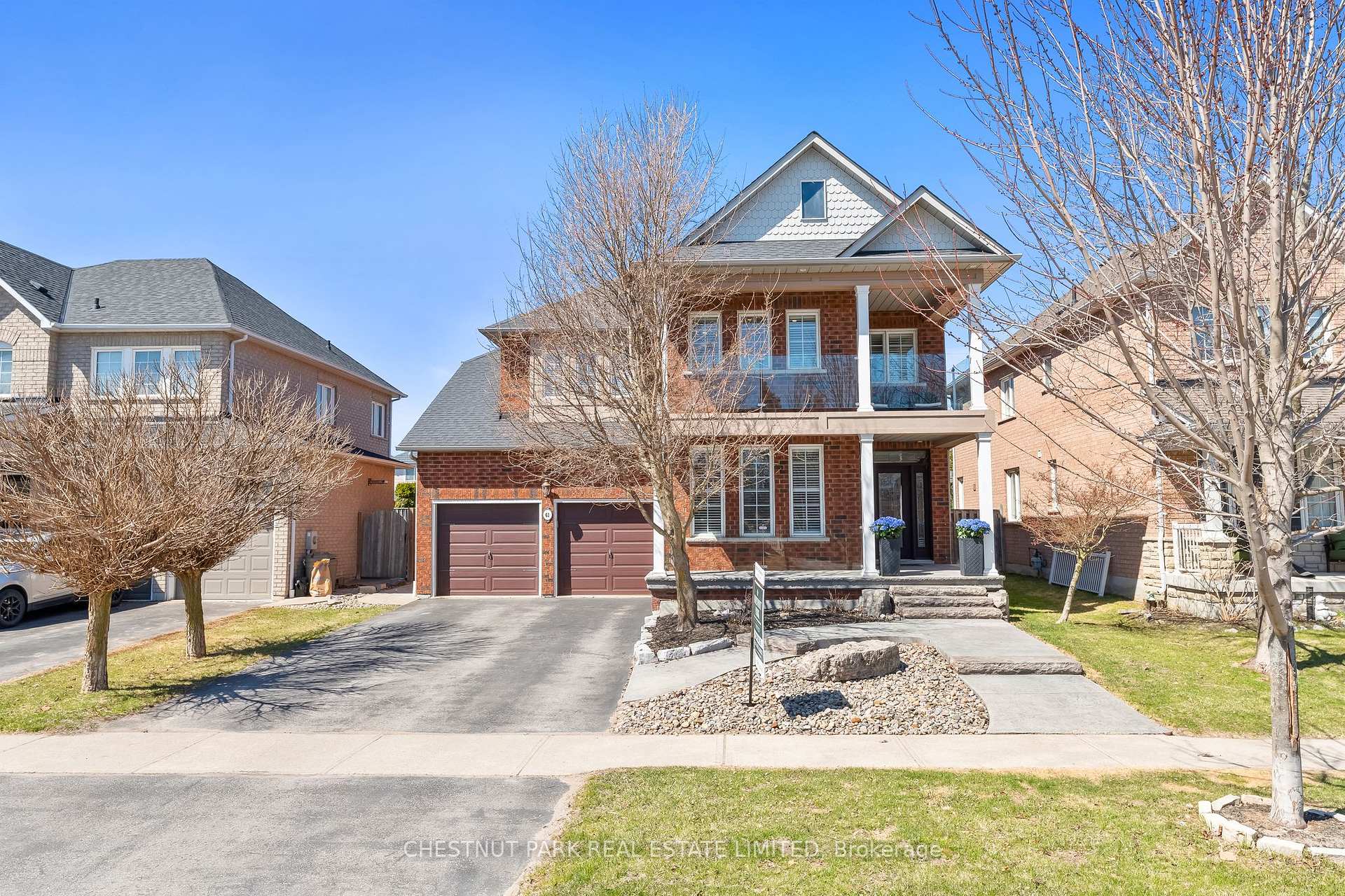 61 Rosena Lane, Uxbridge, ON L9P 1X6