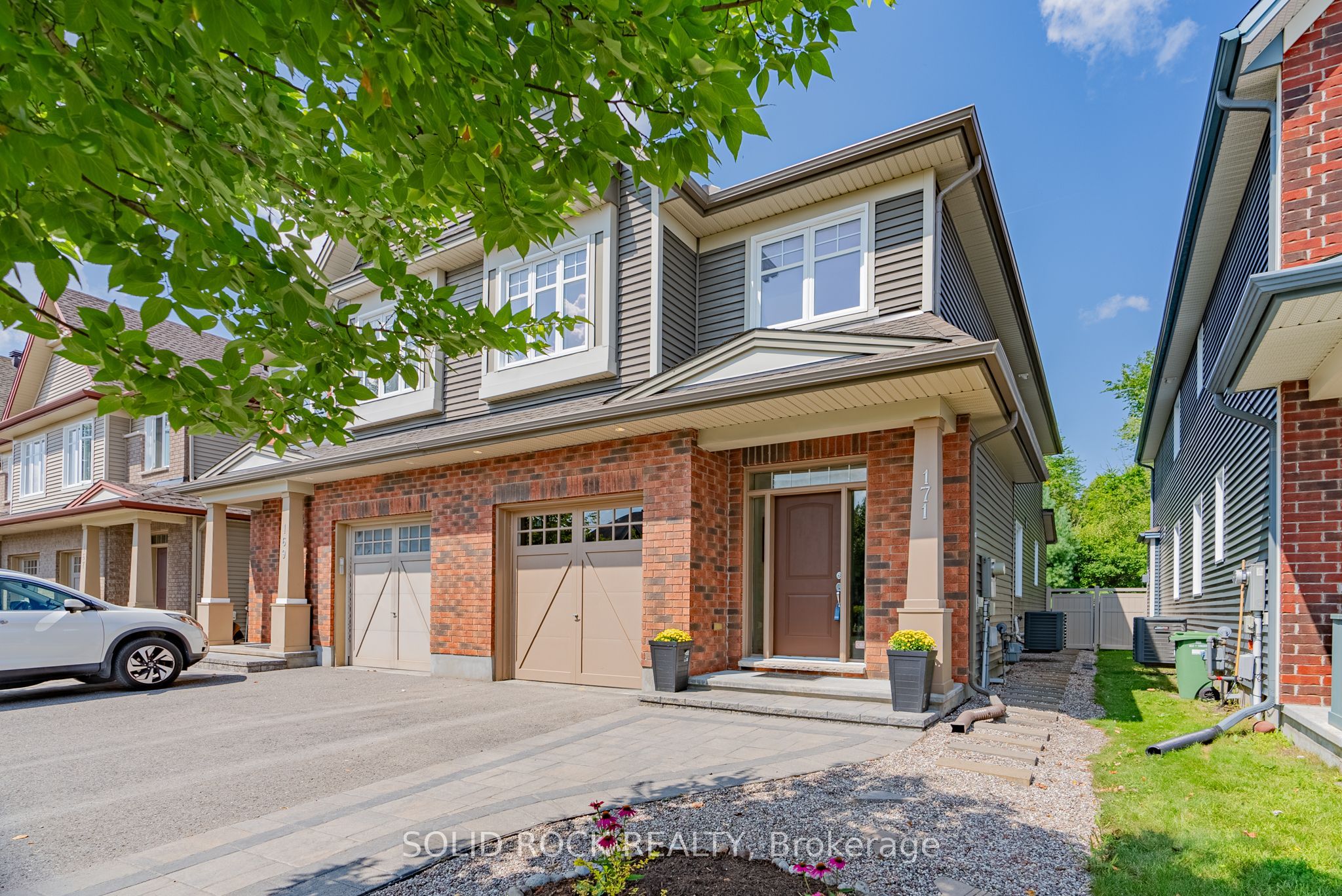 171 HIGHBURY PARK Drive, Barrhaven, ON K2J 5Y1