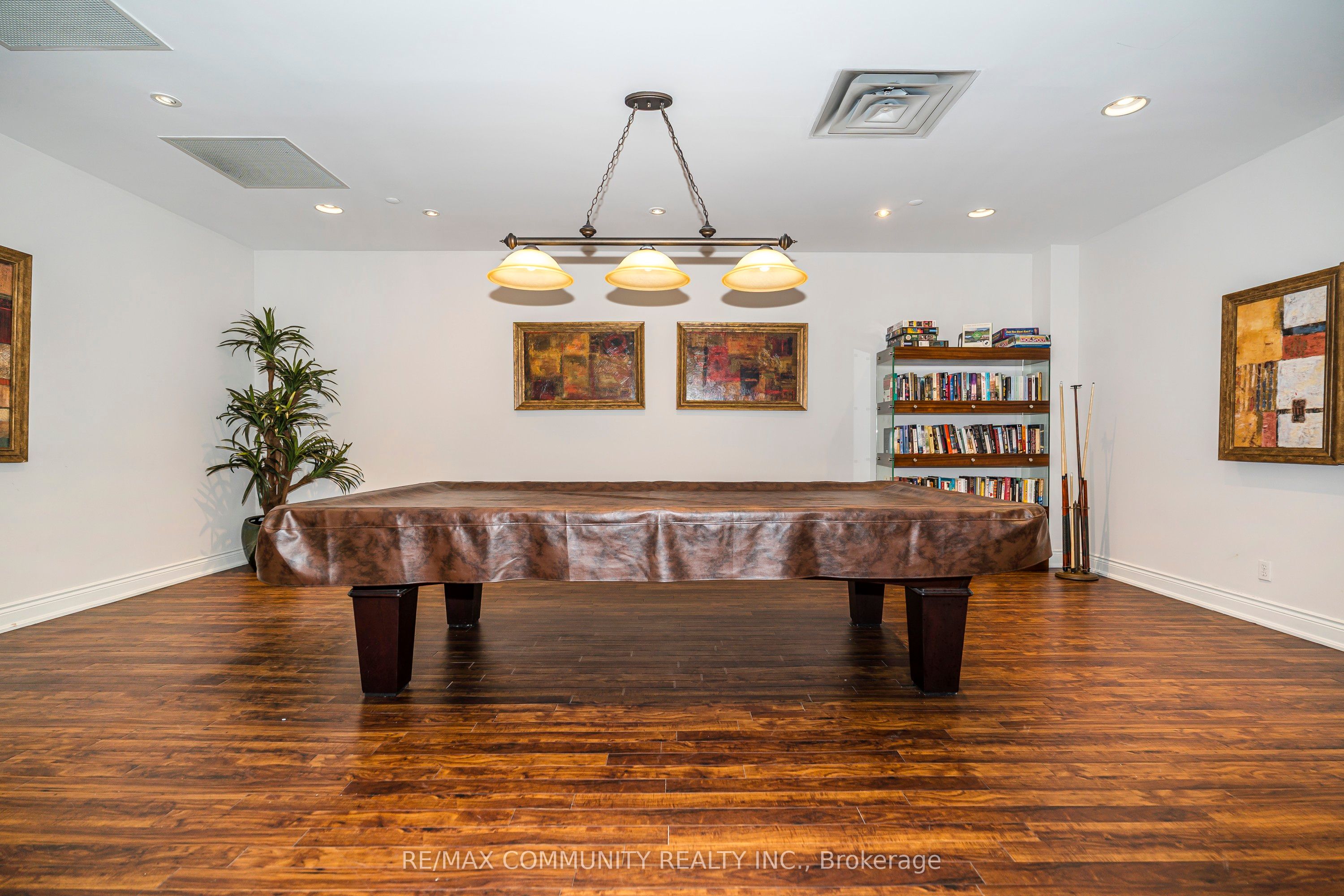 980 Yonge Street, #1007
