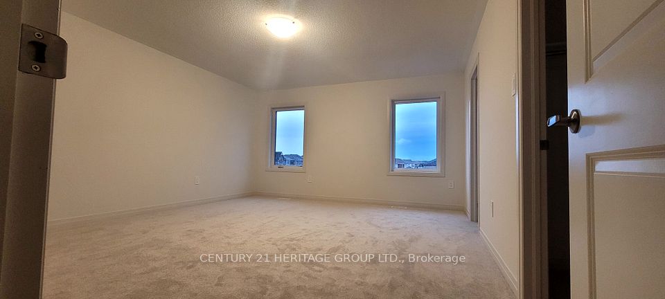 #A - 37 Stockholm Road, Barrie, ON L9S 2Z8