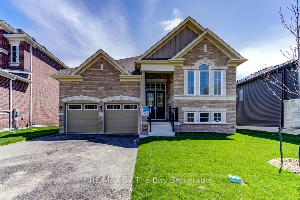 190 Mapleside