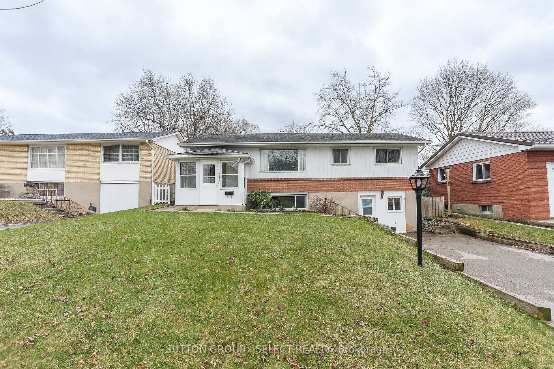 1165 Melsandra Avenue, London East, ON N5Y 4N8