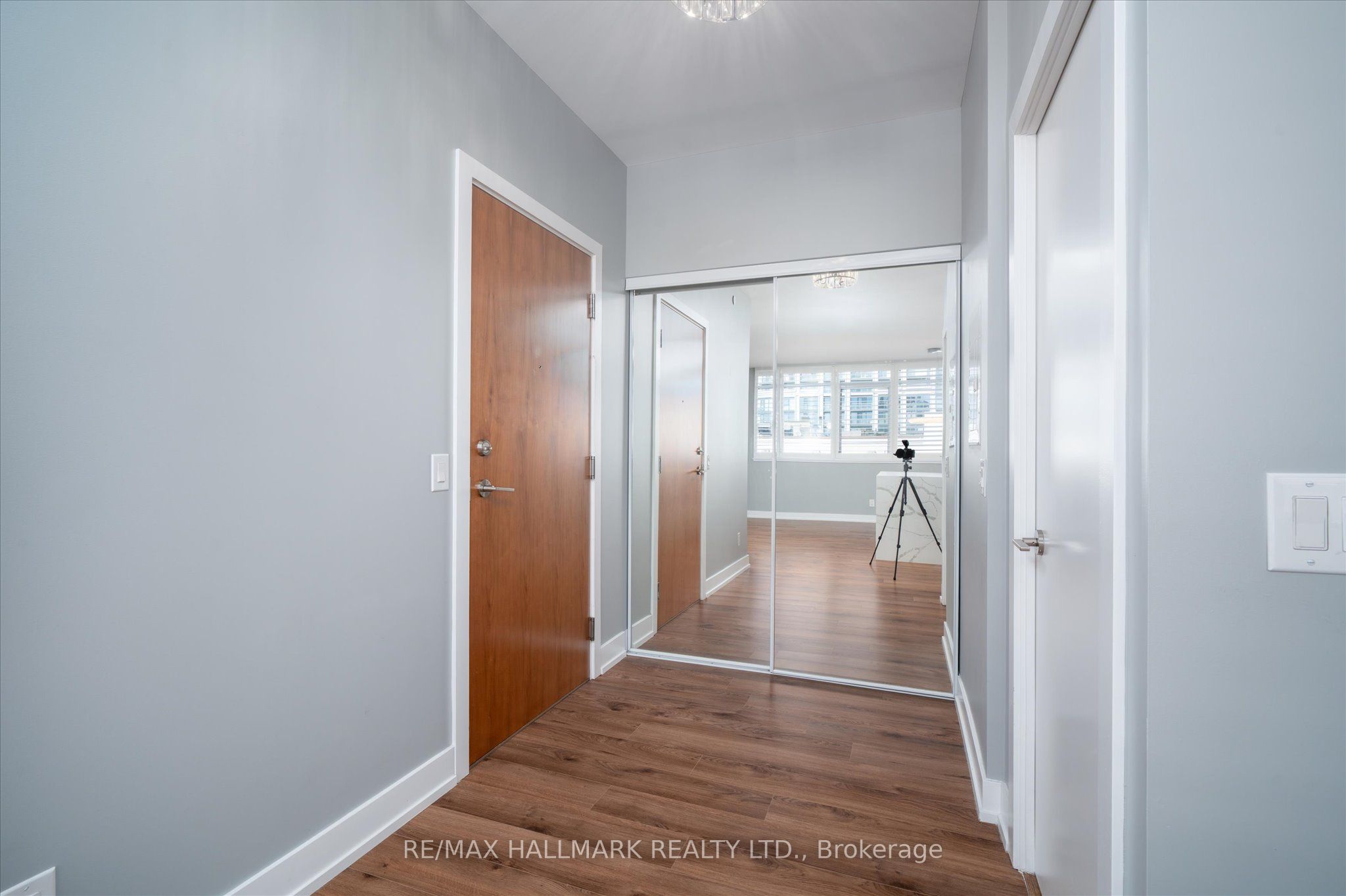 170 Chiltern Hill Road, #208