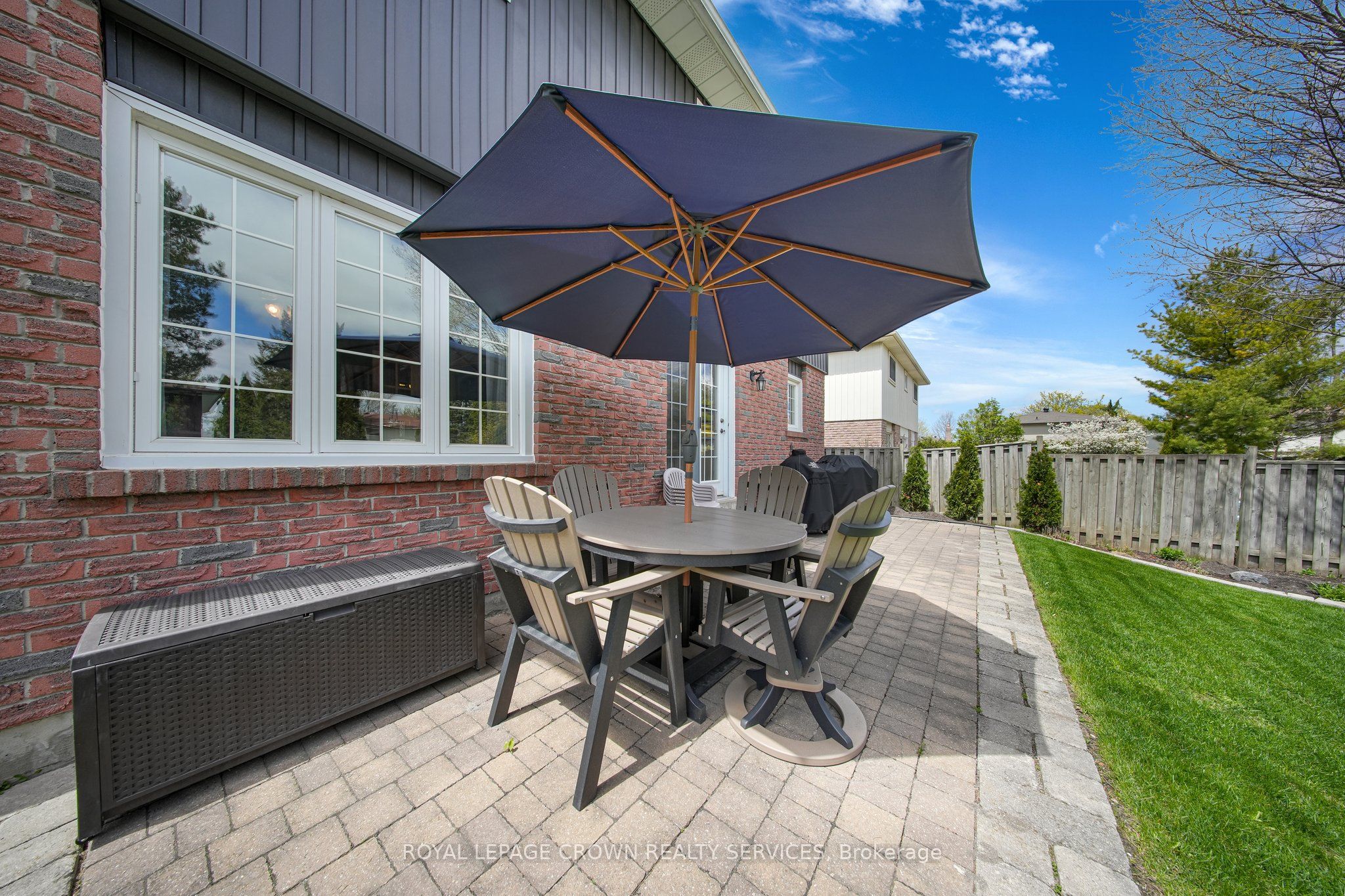 383 Ashworth Drive