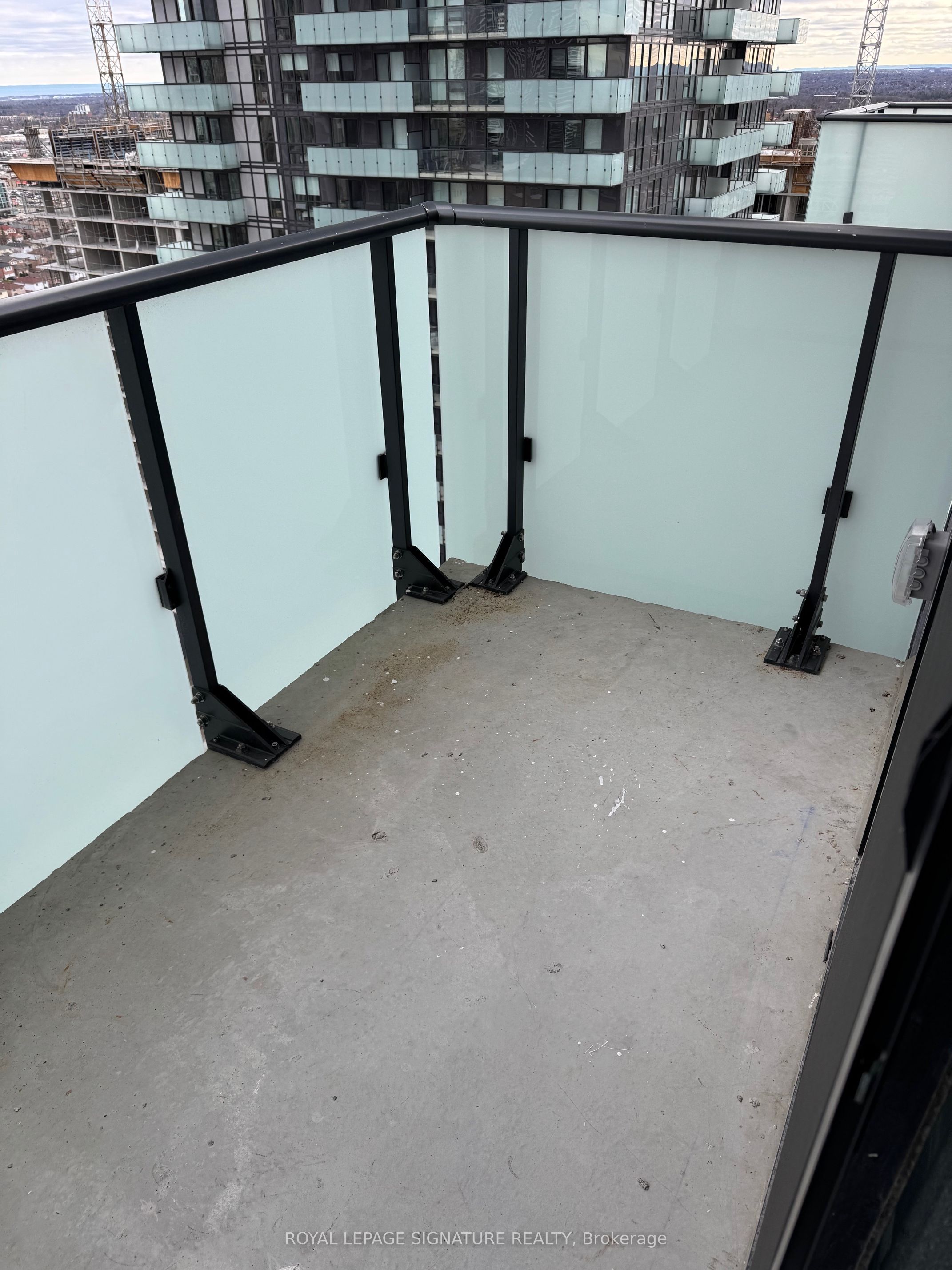 430 Square One Drive, #2805