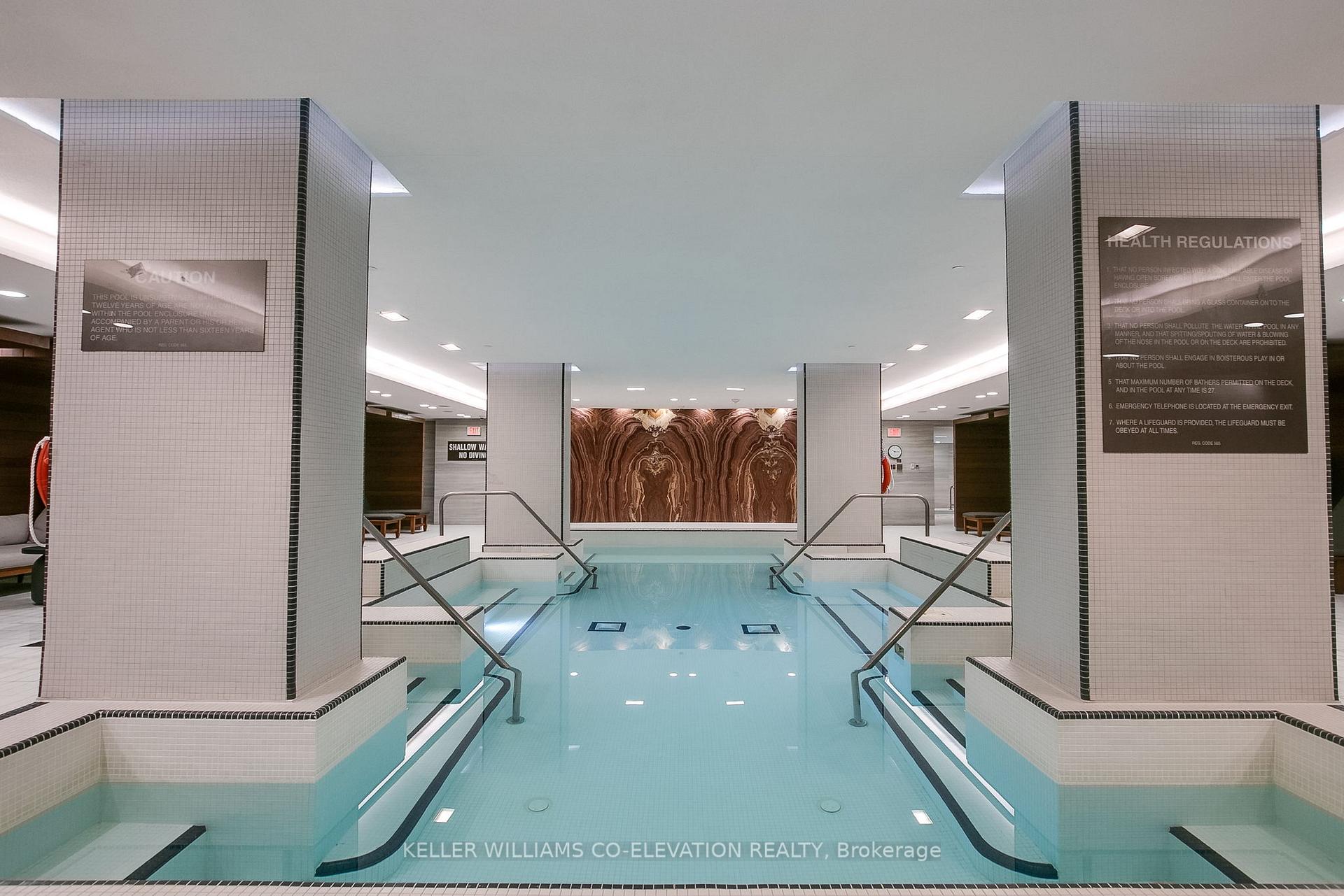 2 Bedrooms Condo at 39 Queens, Toronto For sale