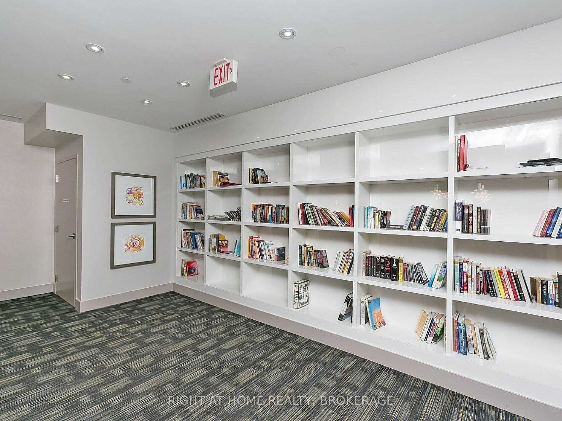 75 Eglinton Ave W Avenue, #1705
