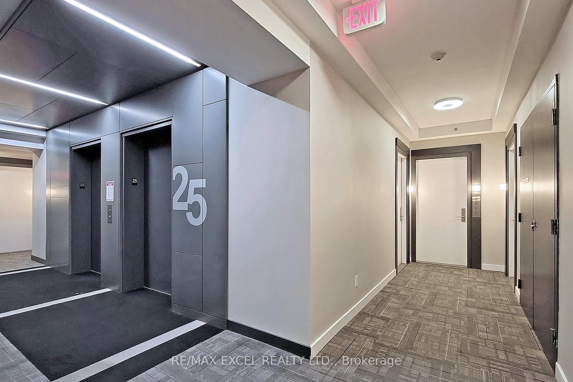 Condo at 318 Richmond, Toronto For sale
