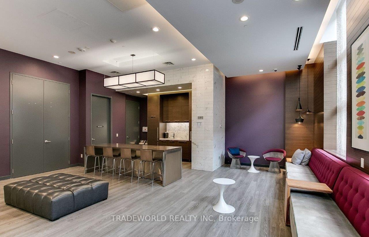 1 Bedroom Condo at 105 George, Toronto For sale