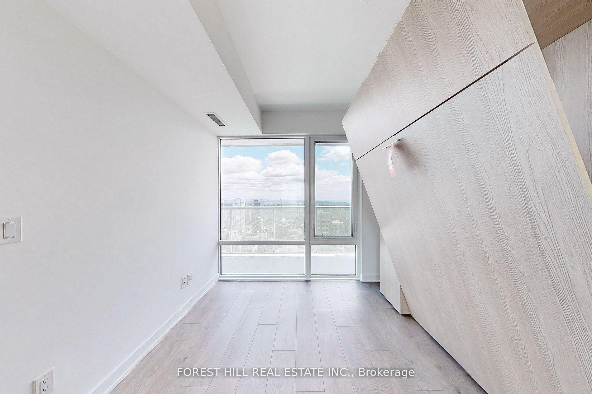 2 Bedrooms Condo at 501 Yonge,  Toronto For sale
