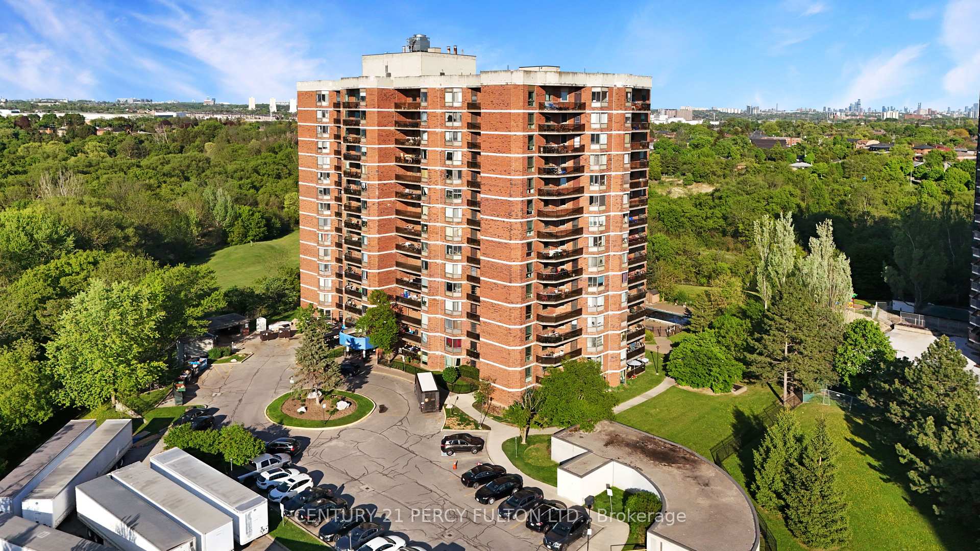 3 Bedrooms Condo at 238 Albion, Toronto For sale