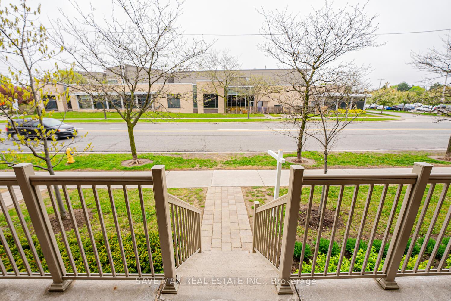 2 Bedrooms Condo at 1070 Progress, Toronto For sale