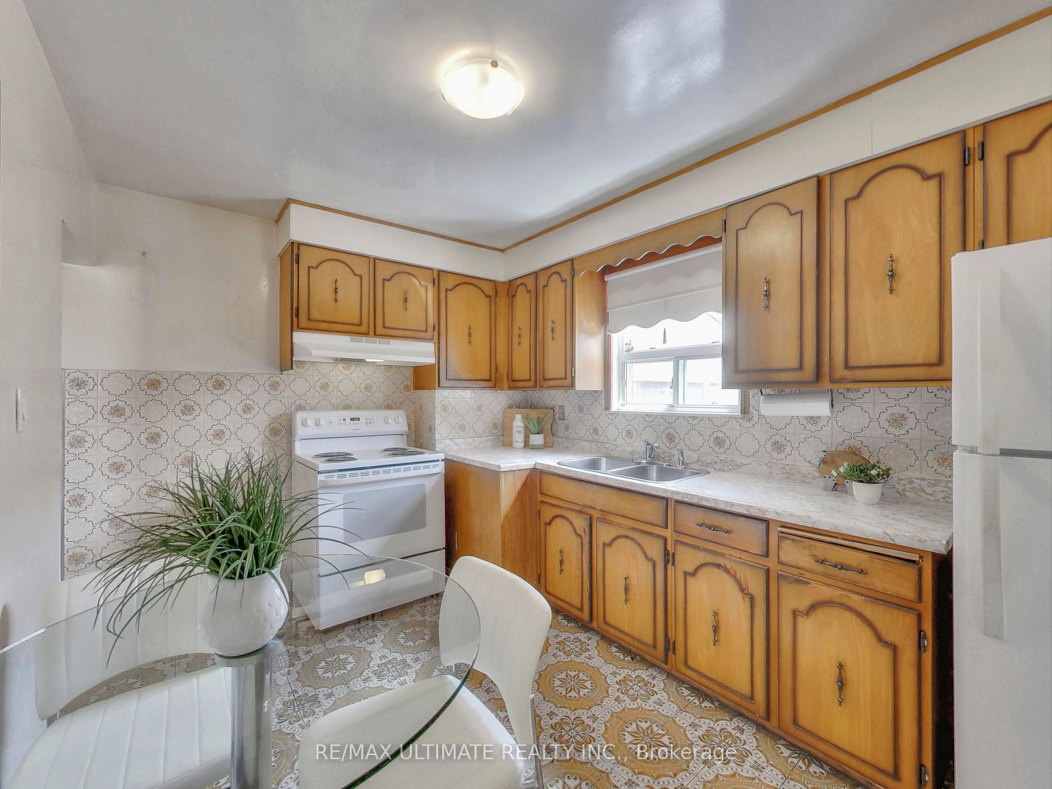 133 Canlish Road