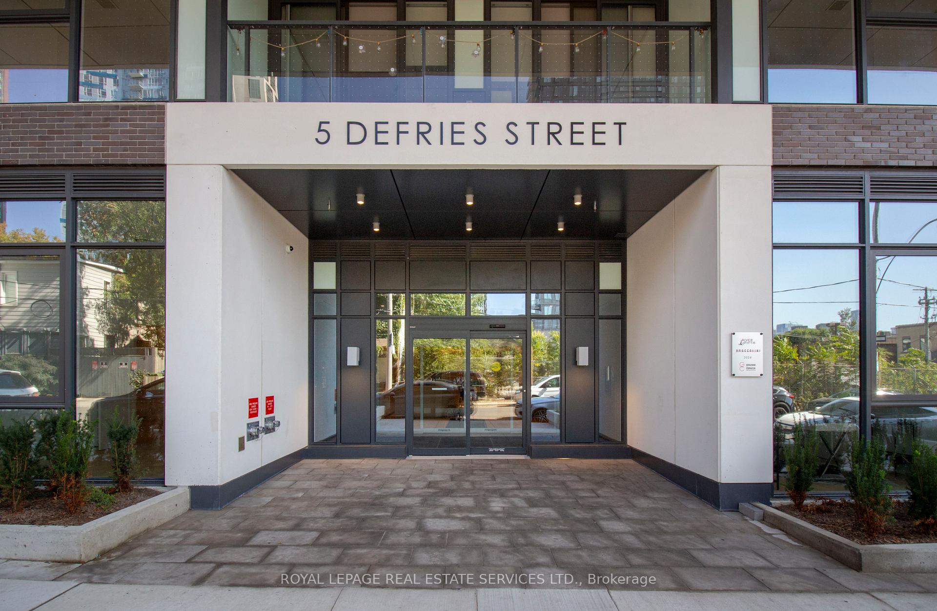 2 Bedrooms Condo at 5 Defries, Toronto For sale