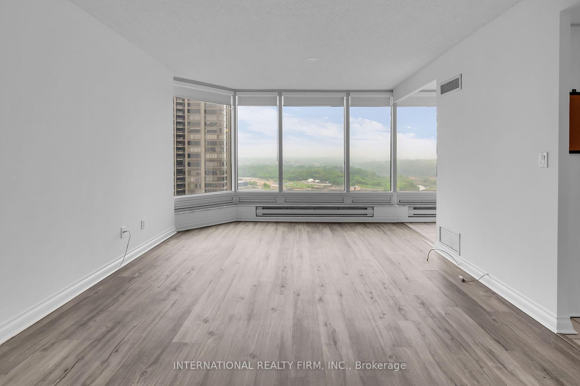 1 Bedroom Condo at 1 Palace Pier, Toronto For sale
