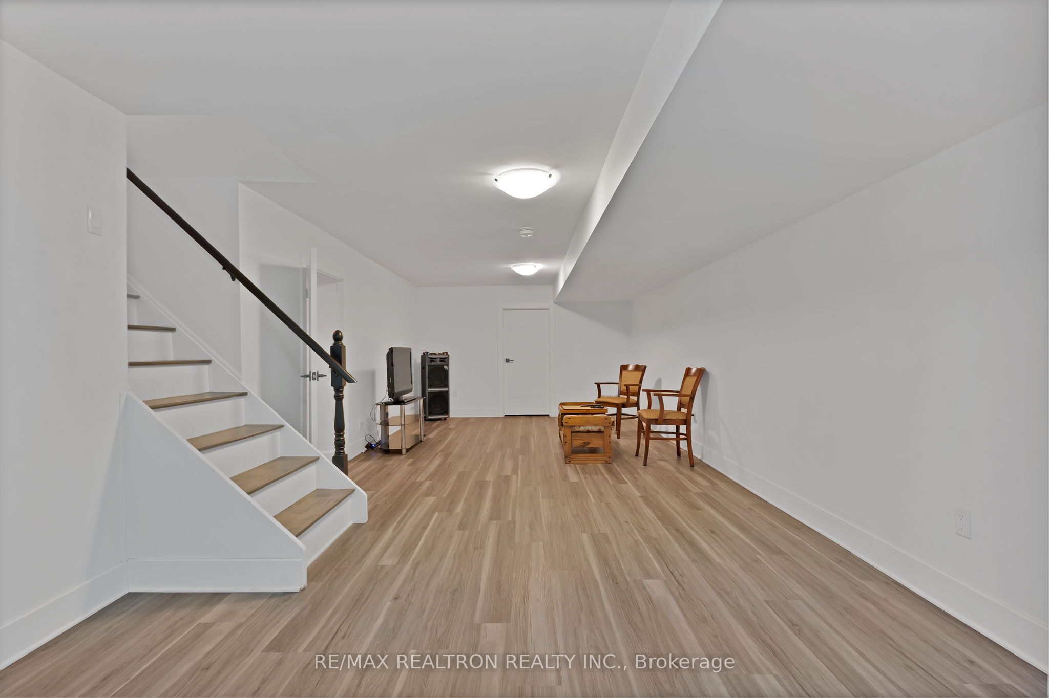 891 Riverside Drive