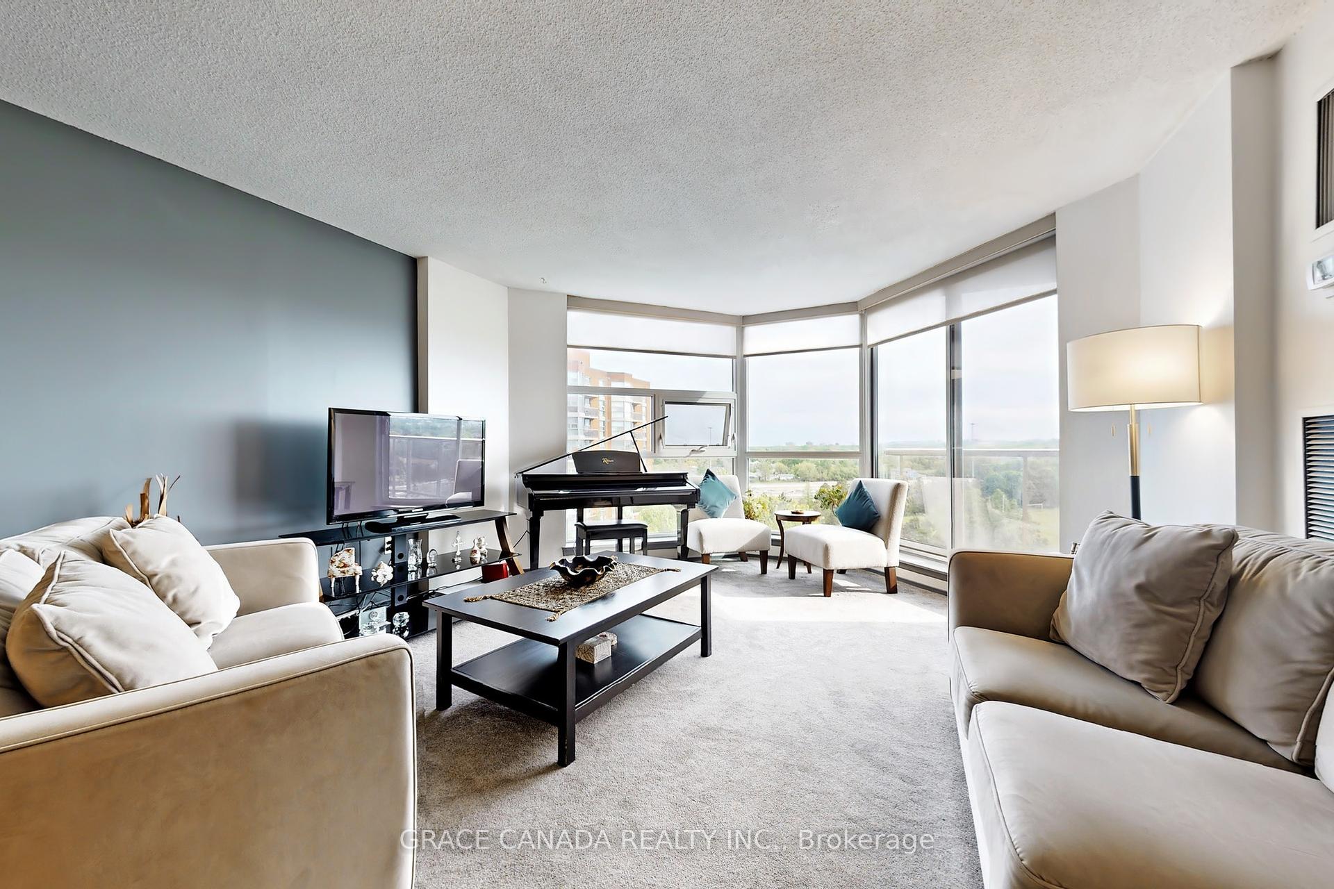 2 Bedrooms Condo at 10 Dean Park, Toronto For sale