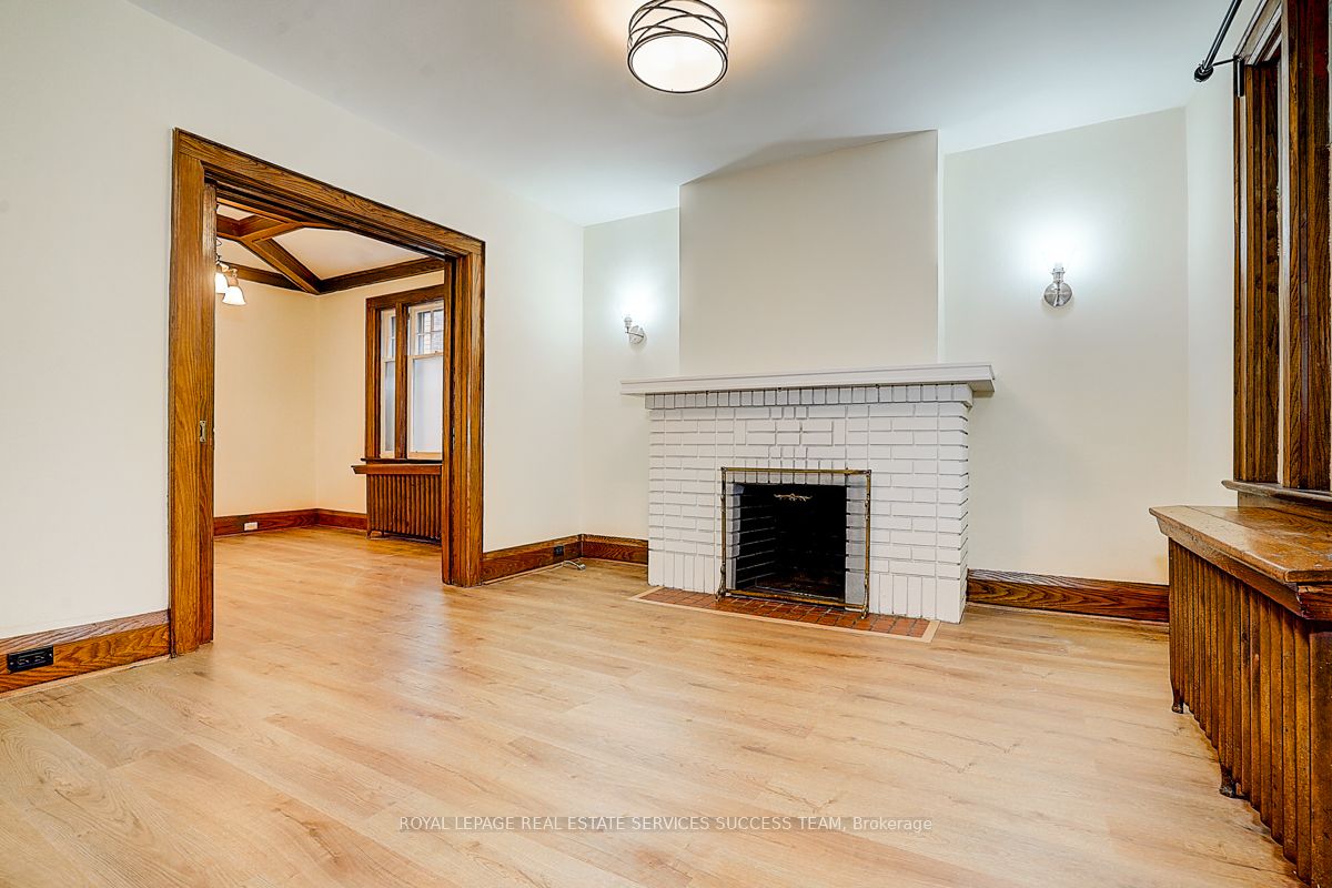20 Chester Hill Road, #Main