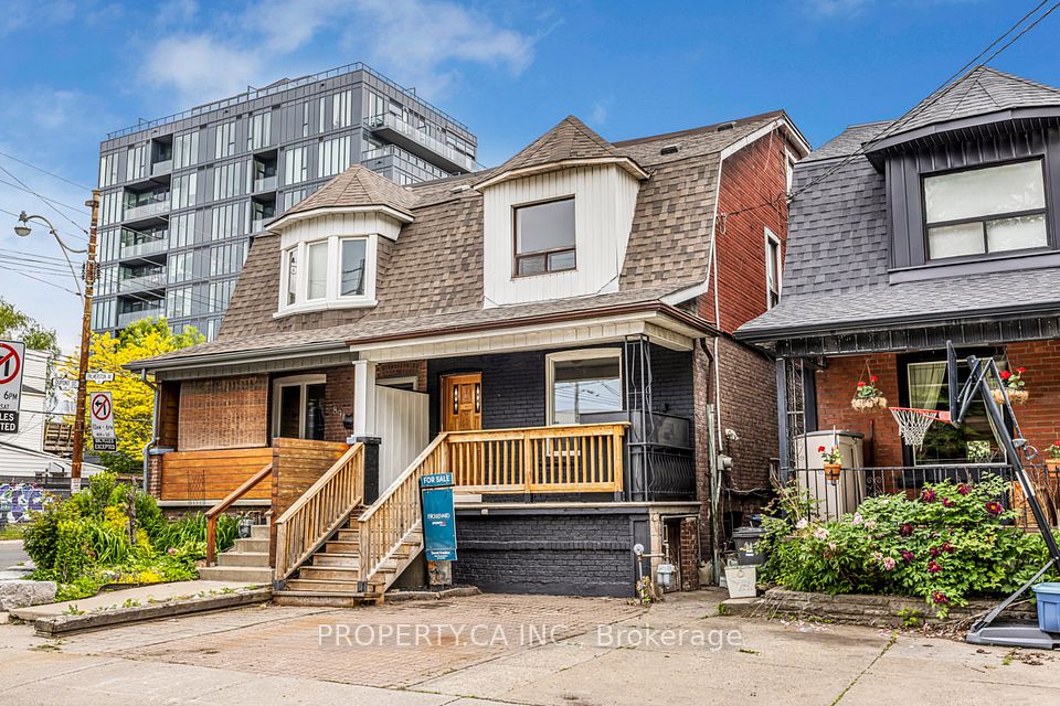 889 Palmerston