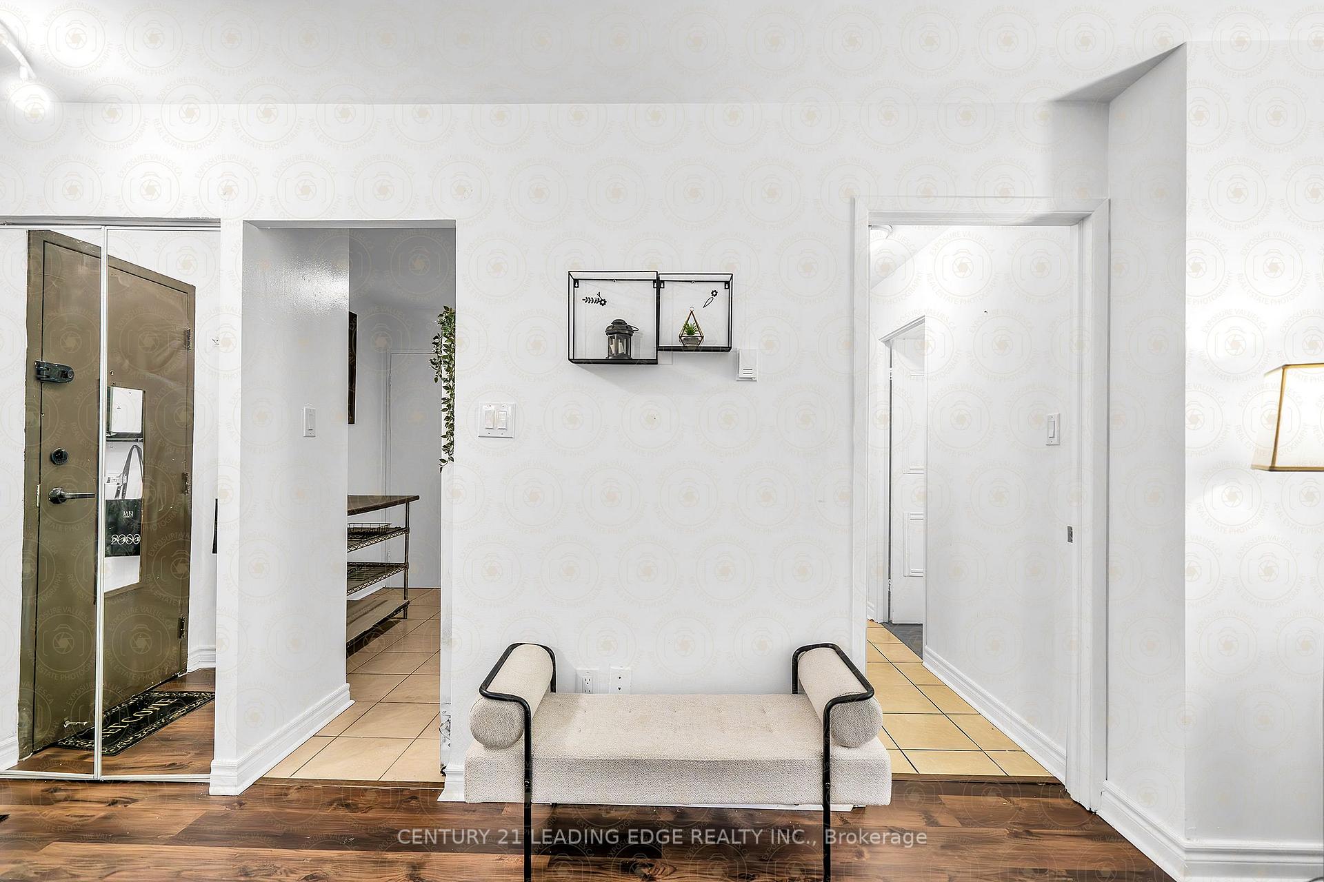 3 Bedrooms Condo at 1690 Victoria Park, Toronto For sale