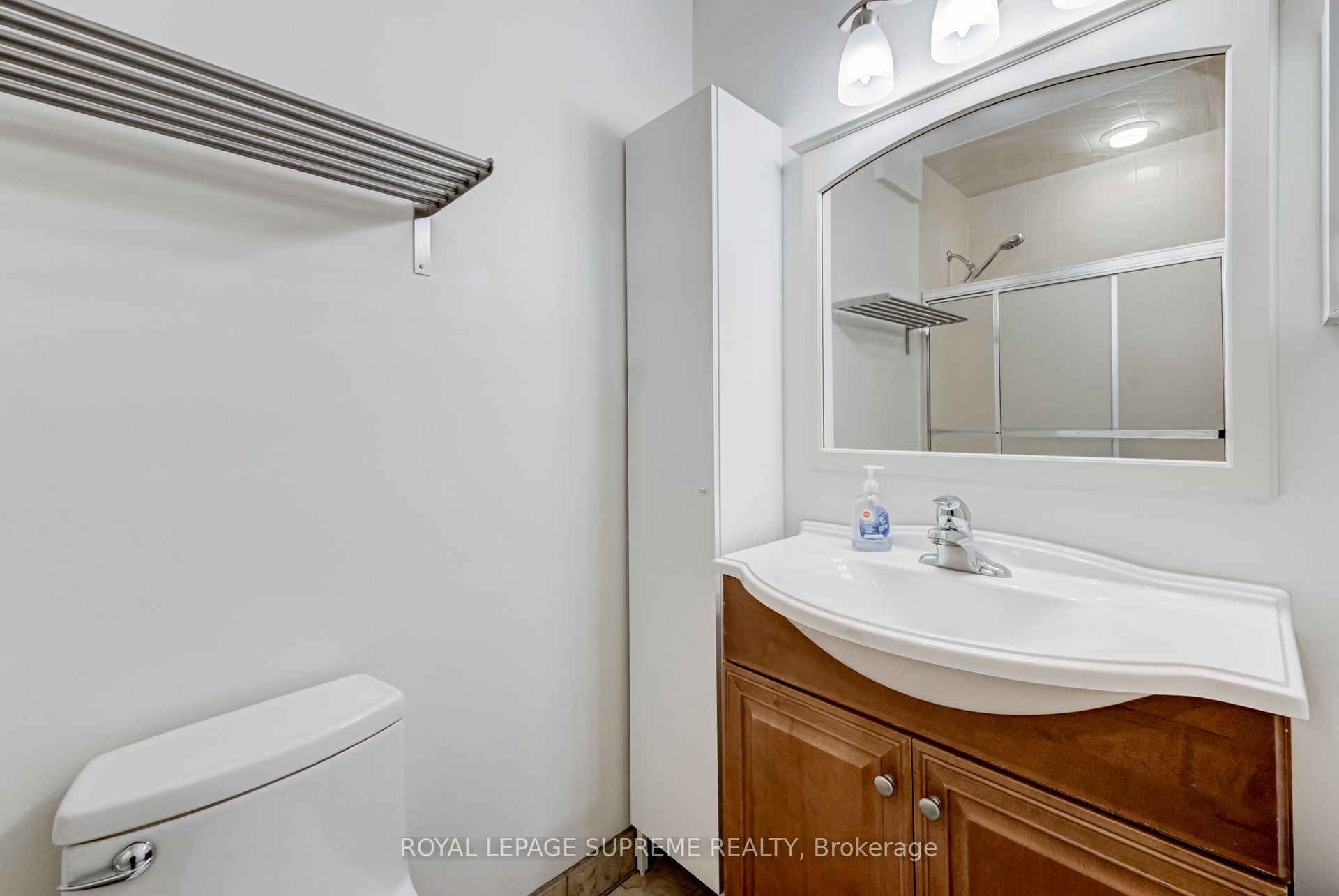 20 Edna Avenue, #1