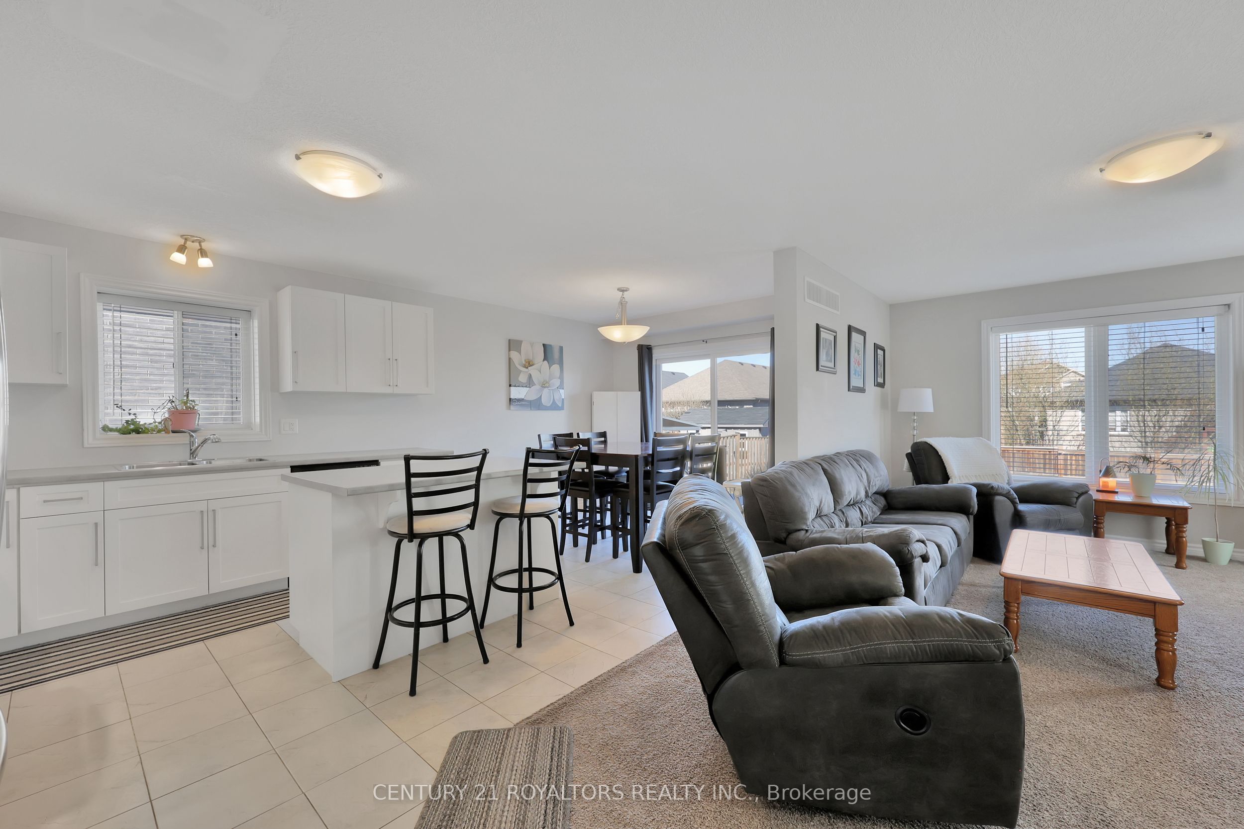 14 Chamberlain Avenue