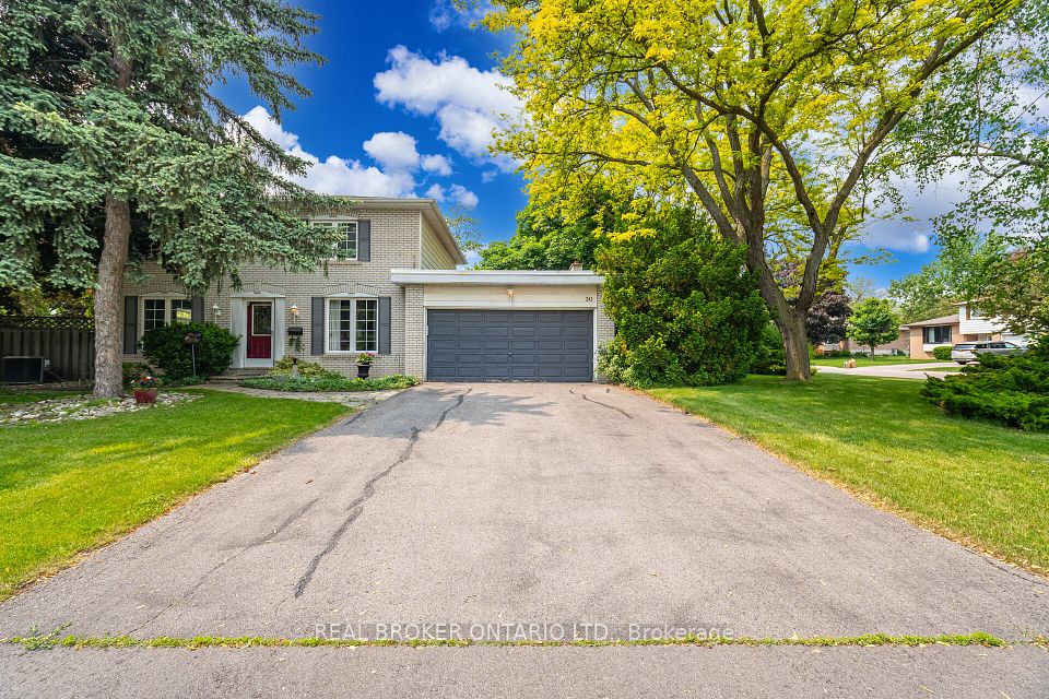 30 Malvern Court, Brampton, ON L6W 1H1