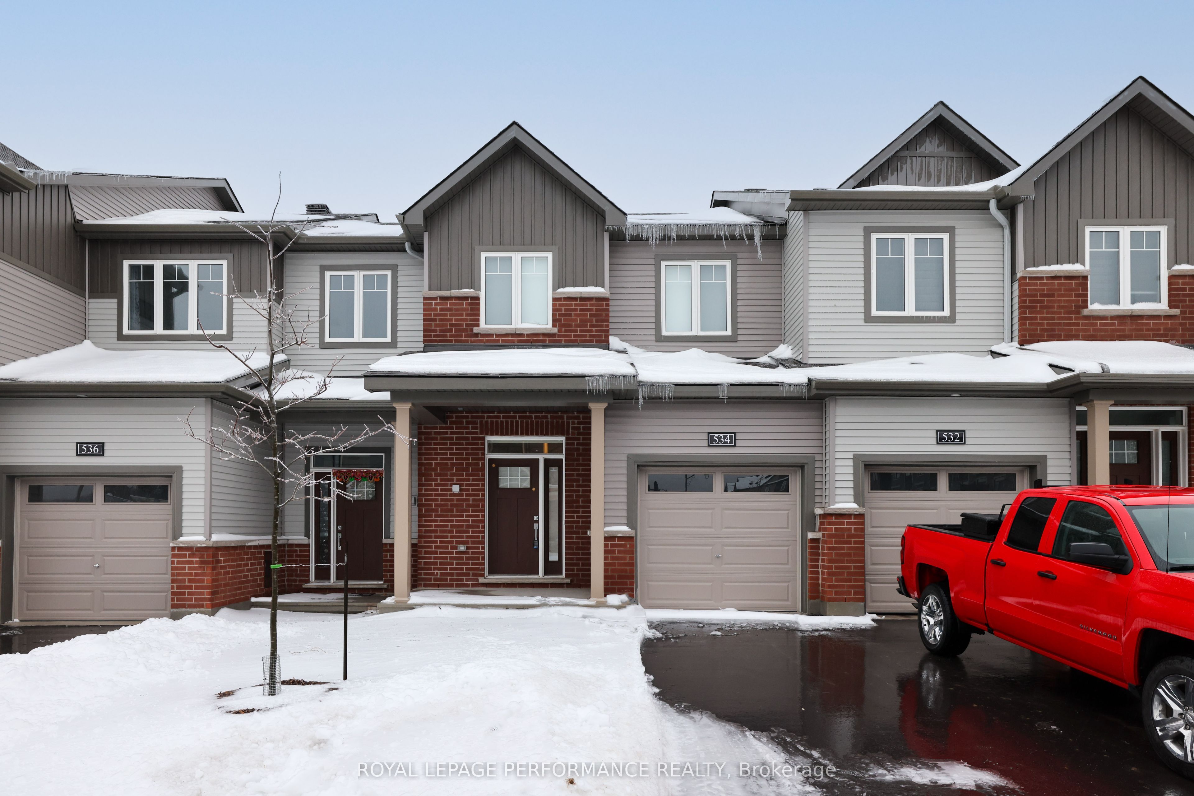 2247 Miramichi Street, ParkwayParkQueenswayTerraceSandArea, ON K2C 0Z1
