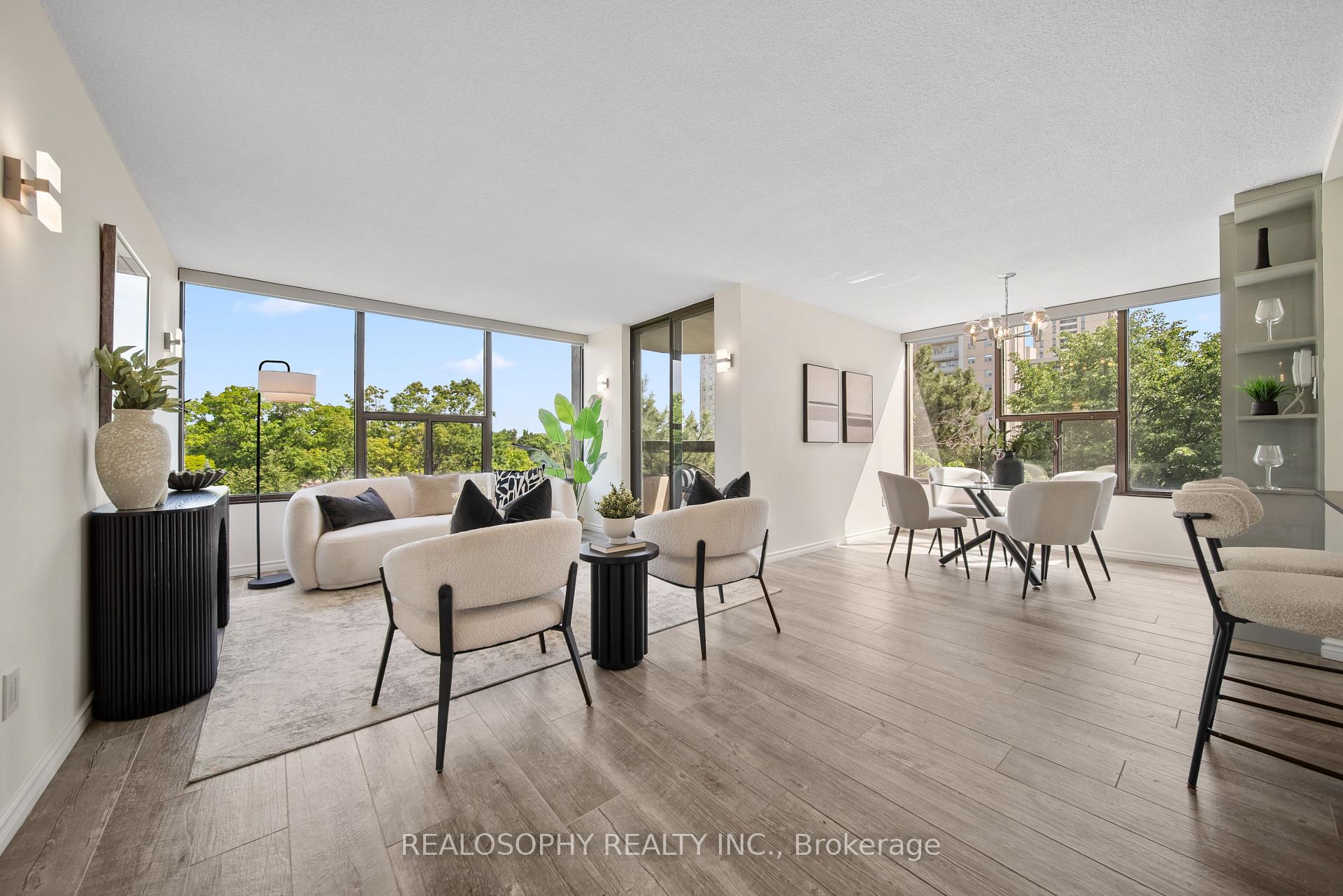 3 Bedrooms Condo at 100 Quebec, Toronto For sale