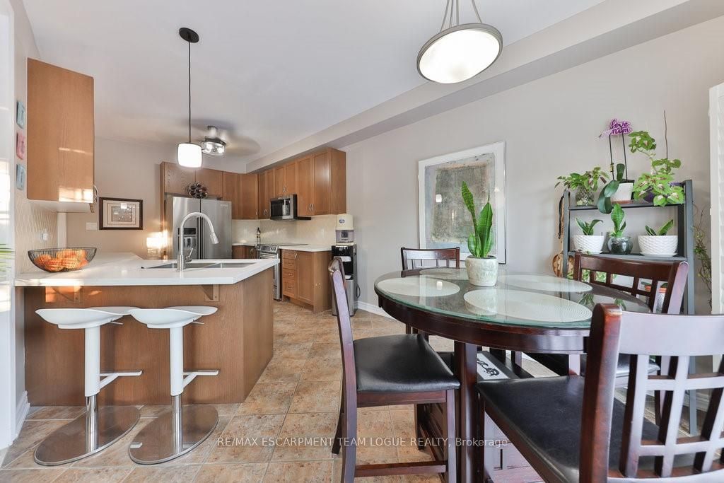 1298 TUPPER Drive