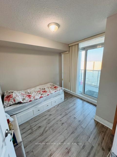 3 Bedrooms Condo at 50 Brian Harrison, Toronto For sale