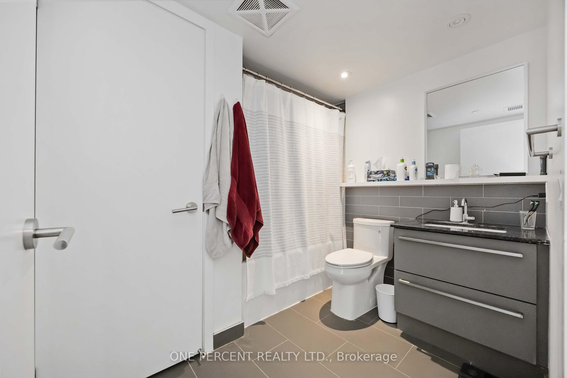 1 Bedroom Condo at 120 Varna, Toronto For sale