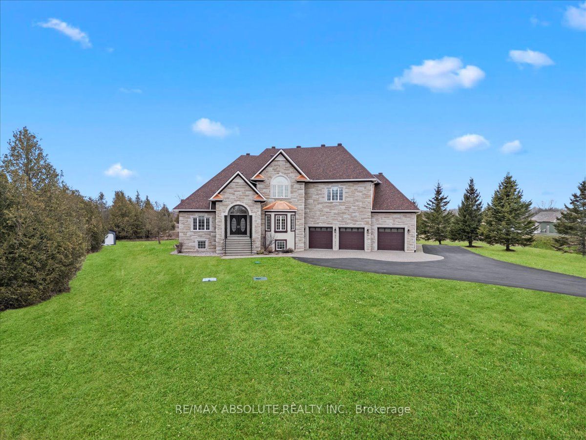 124 Biltmore Crescent, StittsvilleMunsterRichmond, ON K2S 2C6