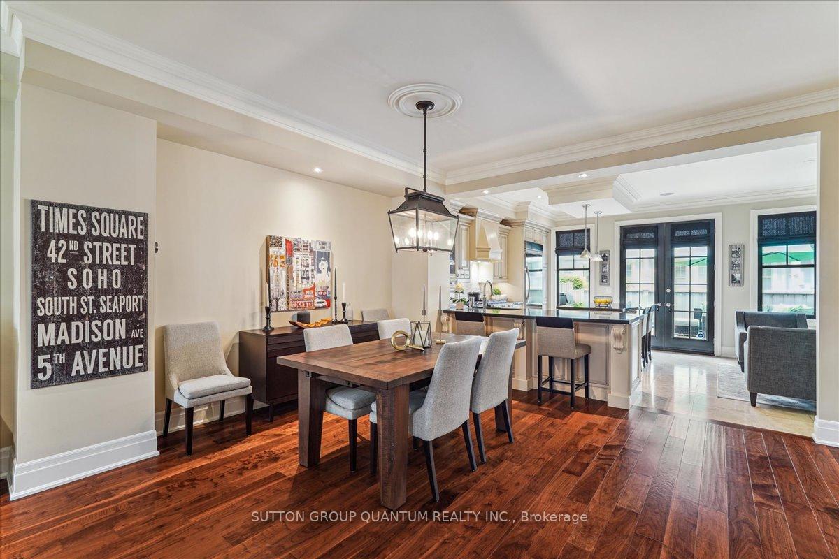 2 Bedrooms Condo at 2378 Marine, Oakville For sale