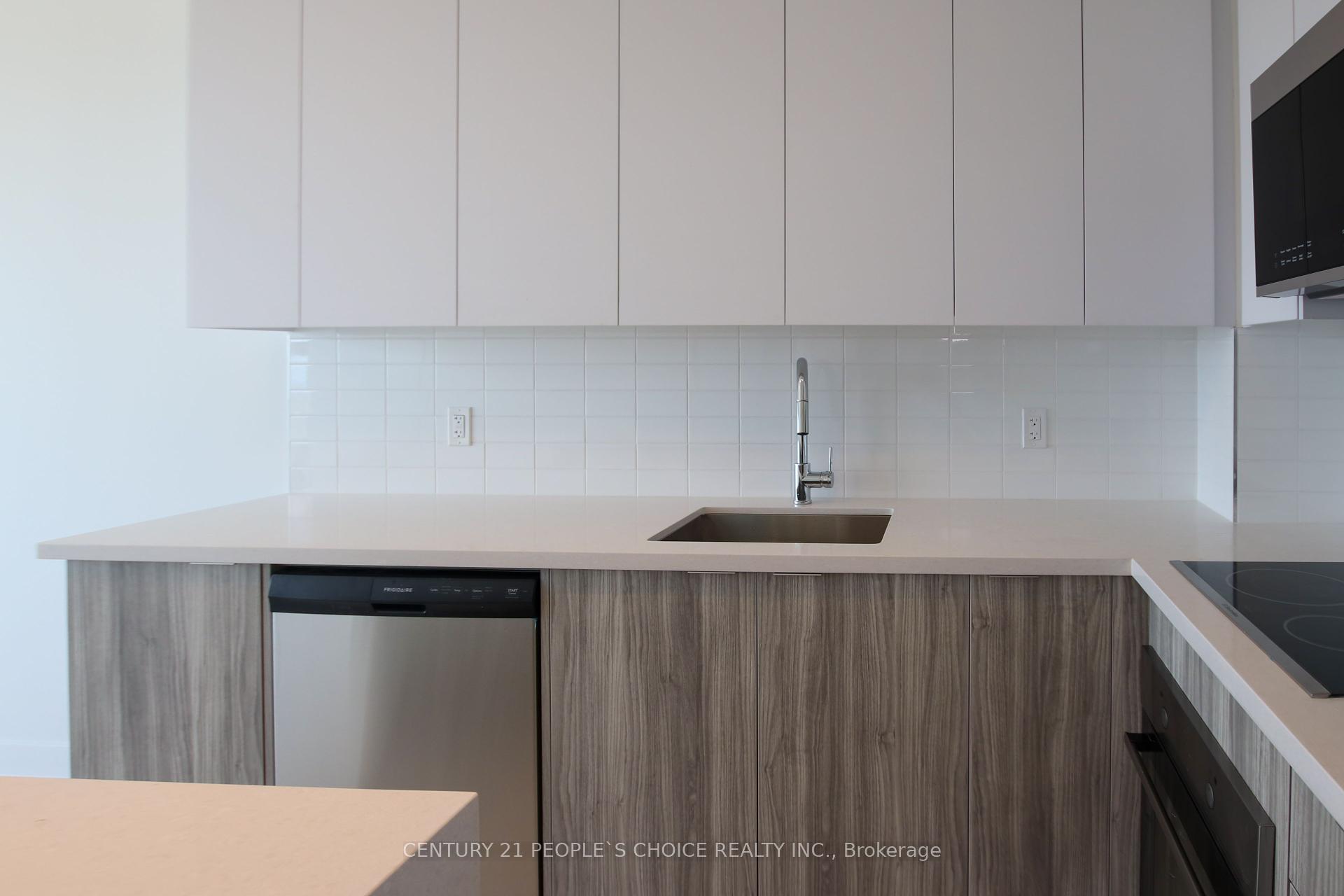 1 Bedroom Condo at 297 Oak Walk, Oakville For sale