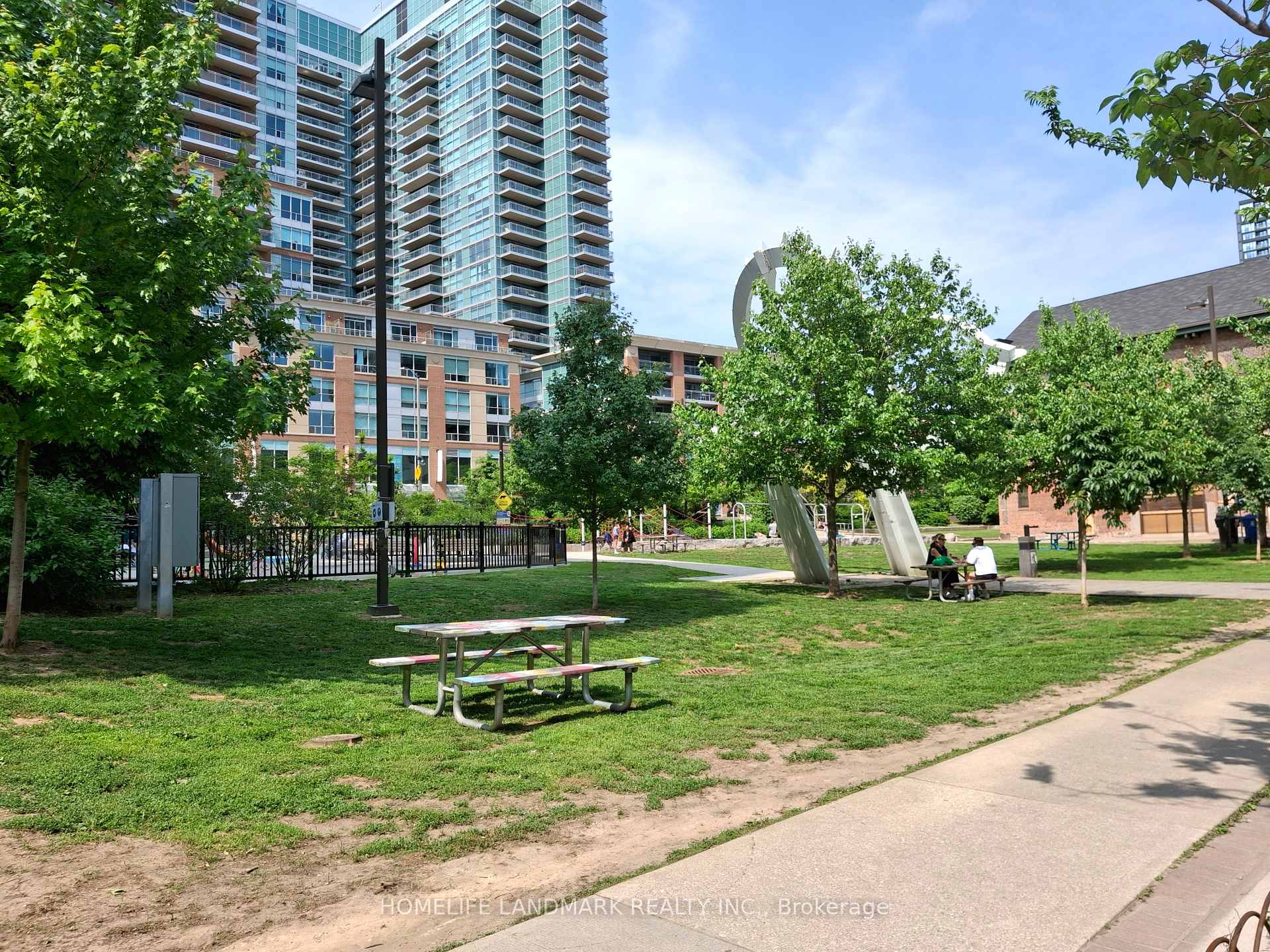 1 Bedroom Condo at 69 Lynn Williams, Toronto For sale