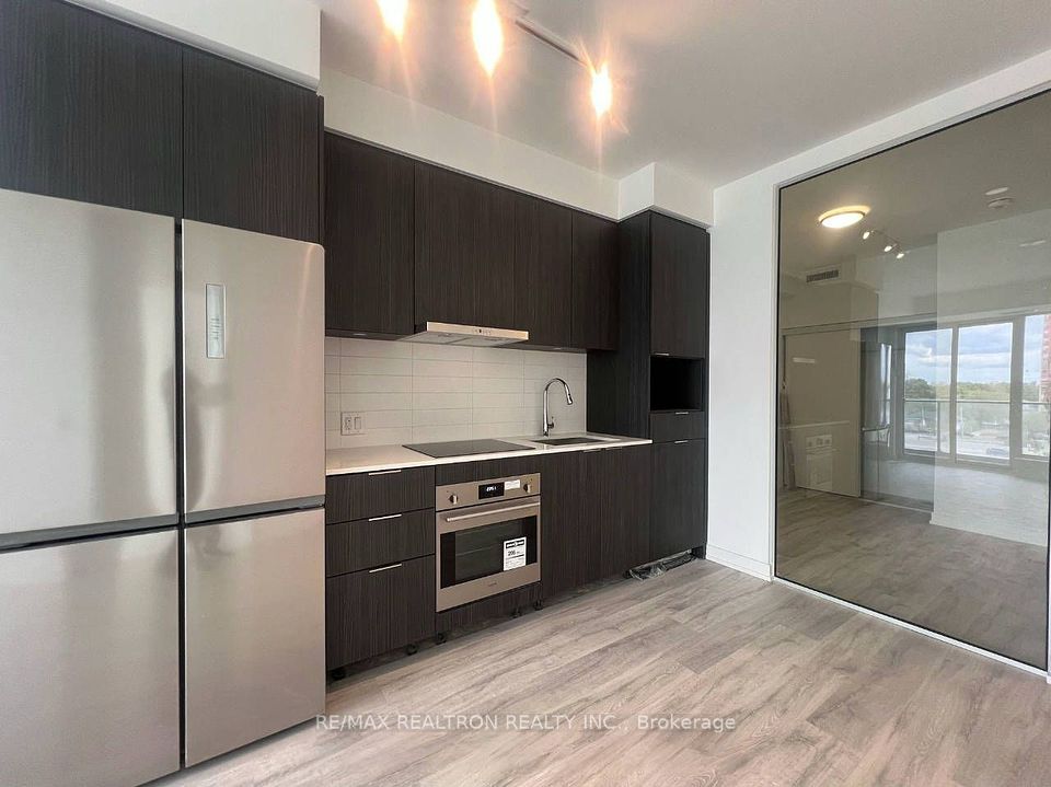 7 Golden Lion Heights
